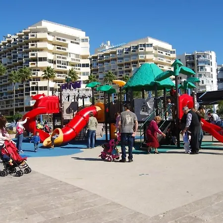 Center, Seafront Promenade