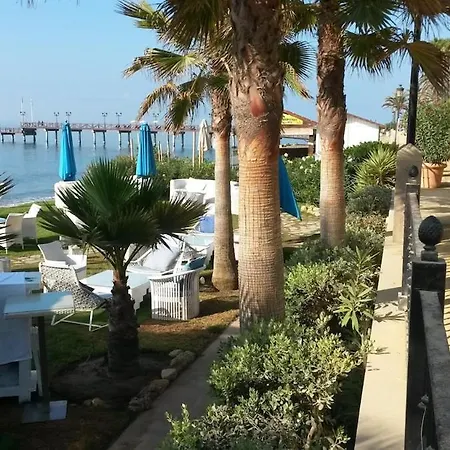 Апартаменти Center, Seafront Promenade *
